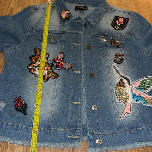 ⭐️🐦🌹💎•💎SAKS FIFTH ~ L.N.V.💎•🌹Tell me more… - Picture 9 of 11